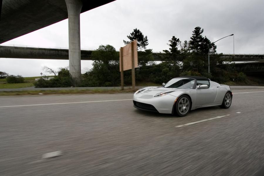  Tesla Roadster 2008 года  (фото 8 из 69)